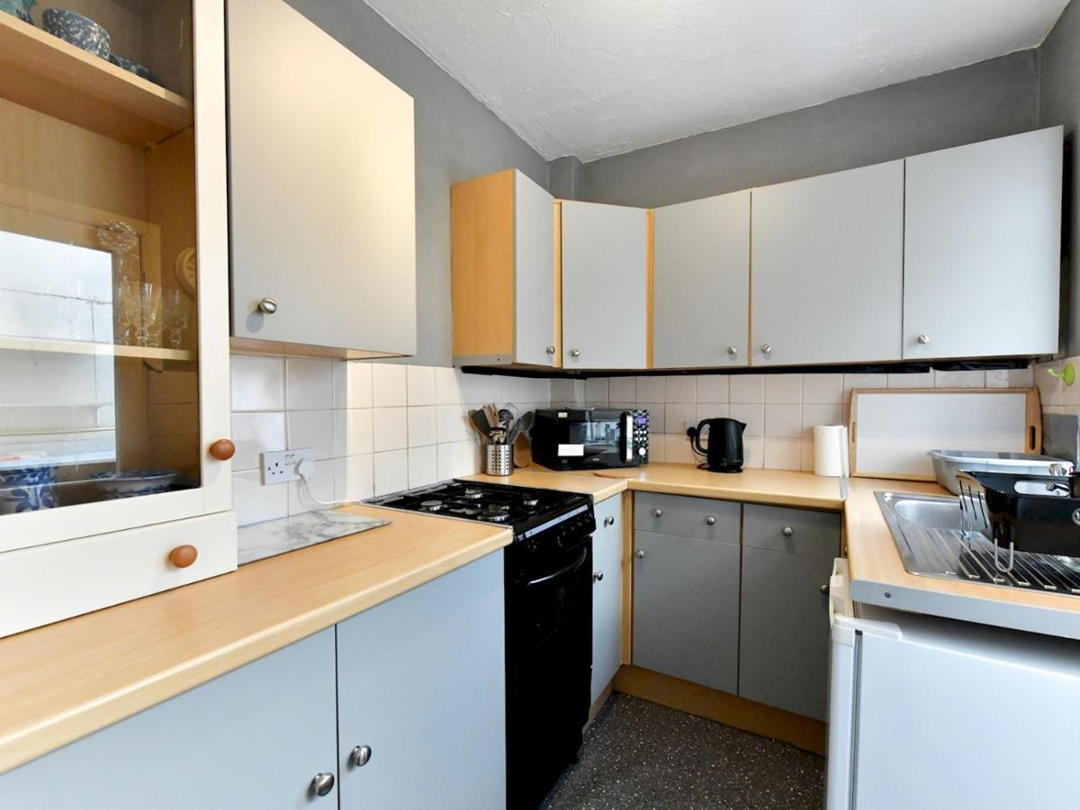 Pass The Keys Perfectly Located 3 Bed Home Close To The City Cardiff Buitenkant foto